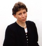 Pfarrsekret�rin Uli Zwanowetz